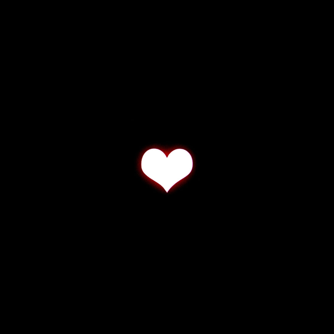 Bloody Heart - White Heart LED Phone Case with Subtle Charm