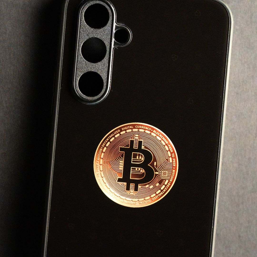 Bitcoin – Glow-in-the-Dark Crypto Design Phone Case